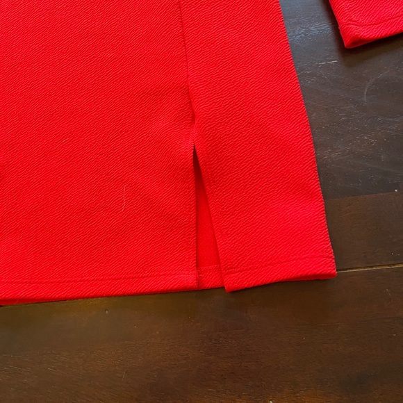 Dress - Picture 2 of 3